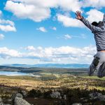 découvrez la rn88 en lozère, un itinéraire pittoresque en occitanie, riche en paysages magnifiques et en activités de plein air. explorez la beauté naturelle de cette région unique, entre montagnes, rivières et villages authentiques.