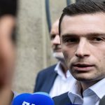 découvrez pourquoi sophie pantel refuse la motion proposée, une décision qui soulève des débats et suscite l'intérêt. plongez dans les détails et les implications de cette position dans le contexte politique actuel.