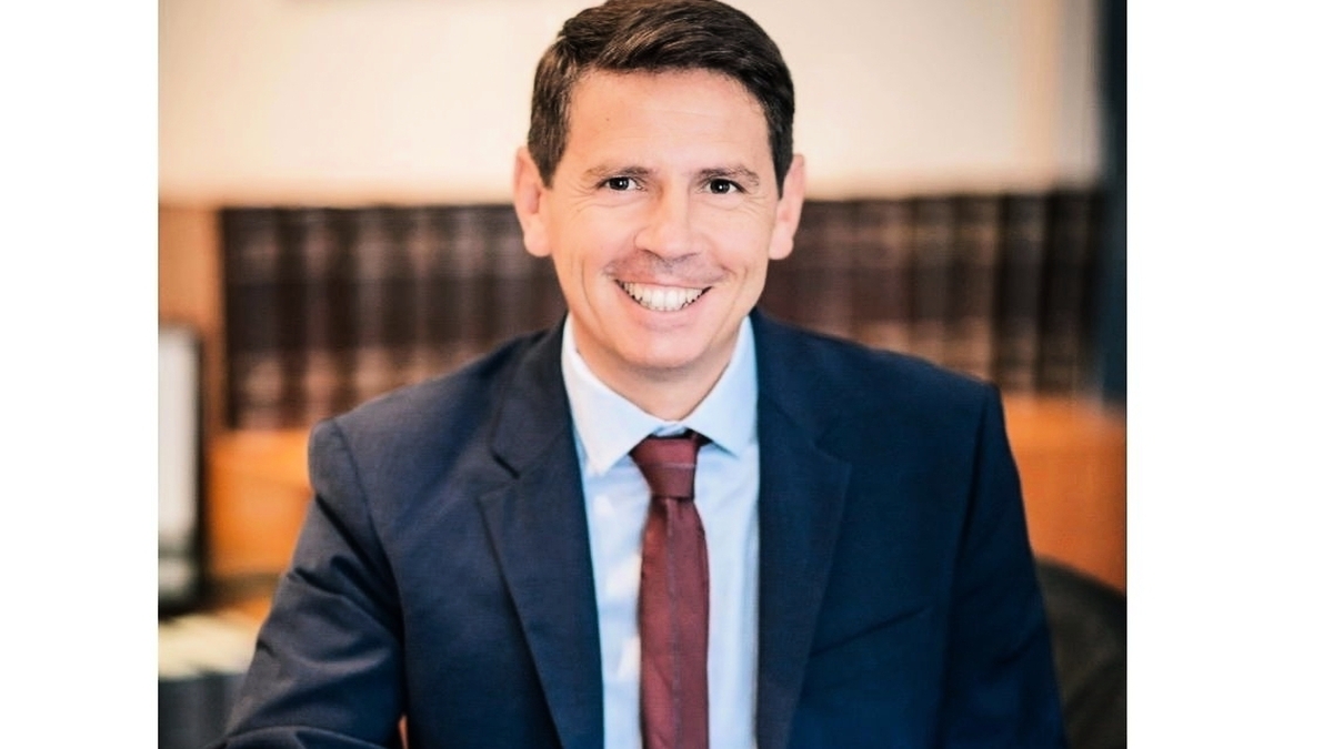 découvrez 'christophe ramond : l'âme du tarn', un voyage captivant à travers les paysages, la culture et l'héritage de cette région emblématique. plongez dans l'univers de christophe ramond et explorez les richesses du tarn à travers ses yeux.