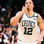 revivez un match épique où la bataille s'intensifie avec pas moins de 32 tirs au but ! plongez dans l'excitation et le suspense d'une rencontre inoubliable, où chaque seconde compte et chaque tir peut changer le cours du jeu.