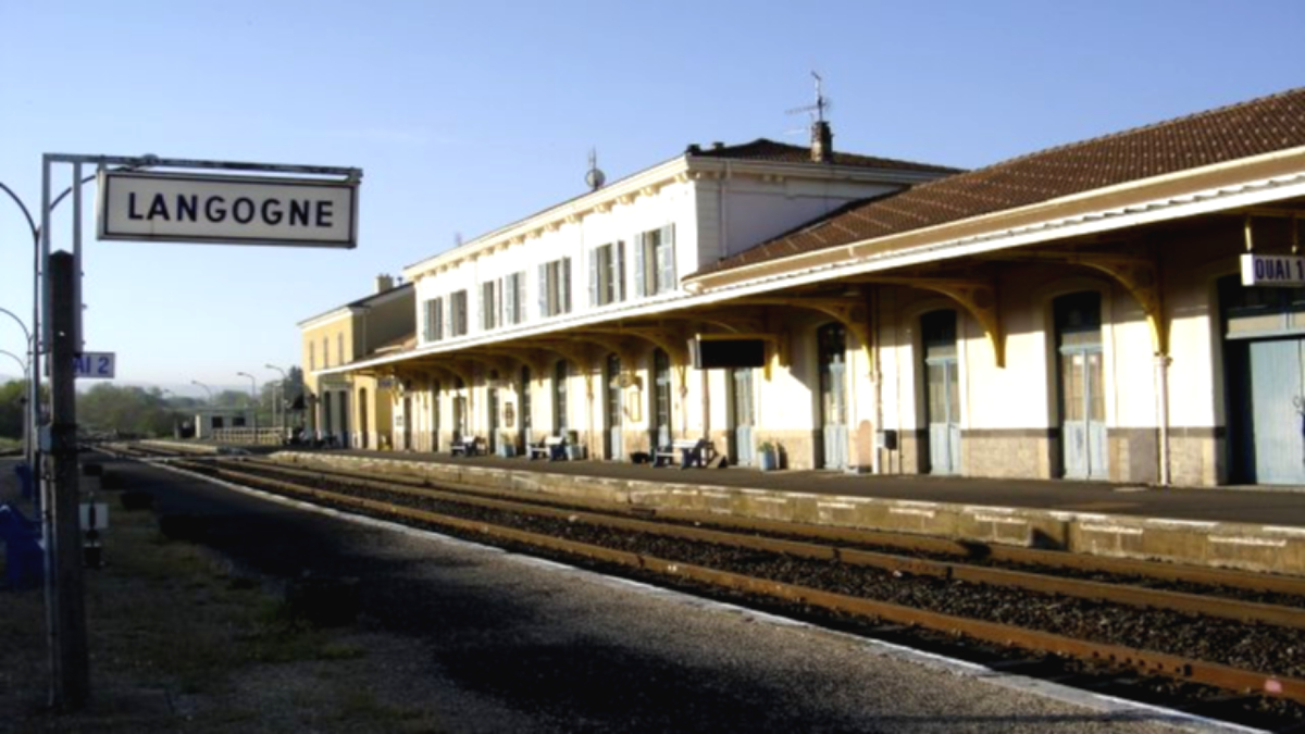 découvrez l'univers des fumées langogne, un lieu unique où tradition et innovation se rencontrent. savourez des produits fumés de qualité, préparés avec soin pour émerveiller vos papilles. plongez dans une expérience gustative authentique grâce à notre savoir-faire artisanal.