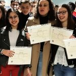 découvrez yolène et théo, deux modèles inspirants pour les lycéens. leur parcours exceptionnel et leurs conseils pratiques motivent les jeunes à développer leur passion et à se dépasser. rejoignez-les pour une aventure éducative enrichissante !