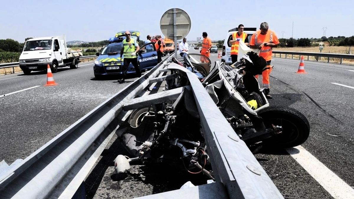 découvrez comment un accident a été évité sur l'a75 grâce à la vigilance des conducteurs et aux mesures de sécurité mises en place. restez informé des incidents routiers pour une conduite plus sûre.