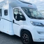 découvrez le charme de l'aveyron à travers notre service de camping-car connecté. profitez d'une expérience unique alliant liberté et technologie pour explorer les paysages, villages et traditions de cette région fascinante.