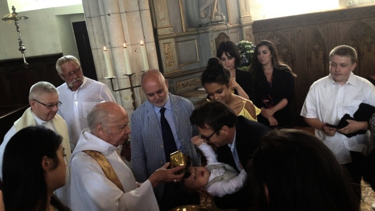 découvrez les détails autour de l'affaire rocancourt, marquée par des accusations graves. analysez les implications sociales et juridiques de ces événements troublants.