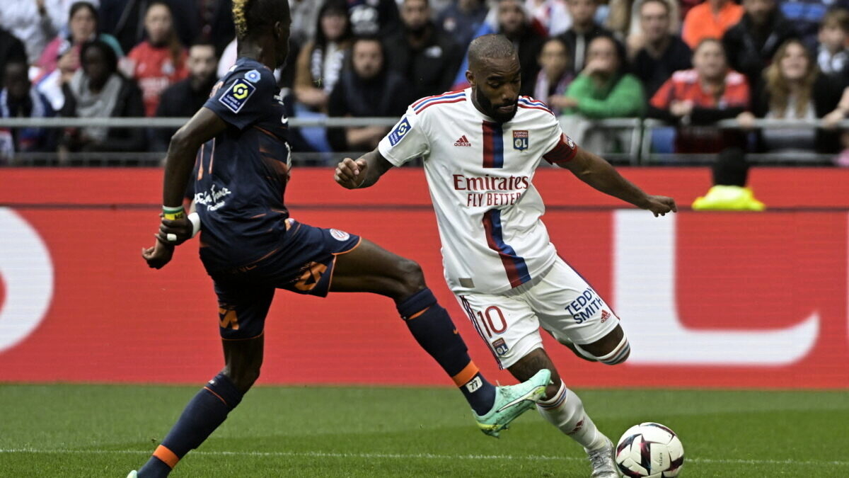 découvrez toutes les analyses et les résultats du choc entre l'olympique lyonnais et montpellier en ligue 1. suivez les performances des joueurs, les temps forts du match et les enjeux de cette rencontre palpitante.