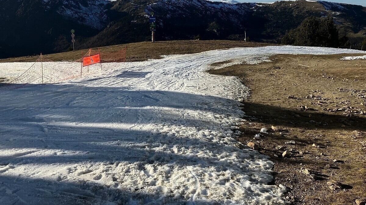 découvrez les dernières informations sur la fermeture des stations de ski en occitanie. explorez les raisons qui perturbent la saison hivernale et préparez-vous à d'autres activités dans cette magnifique région montagneuse.