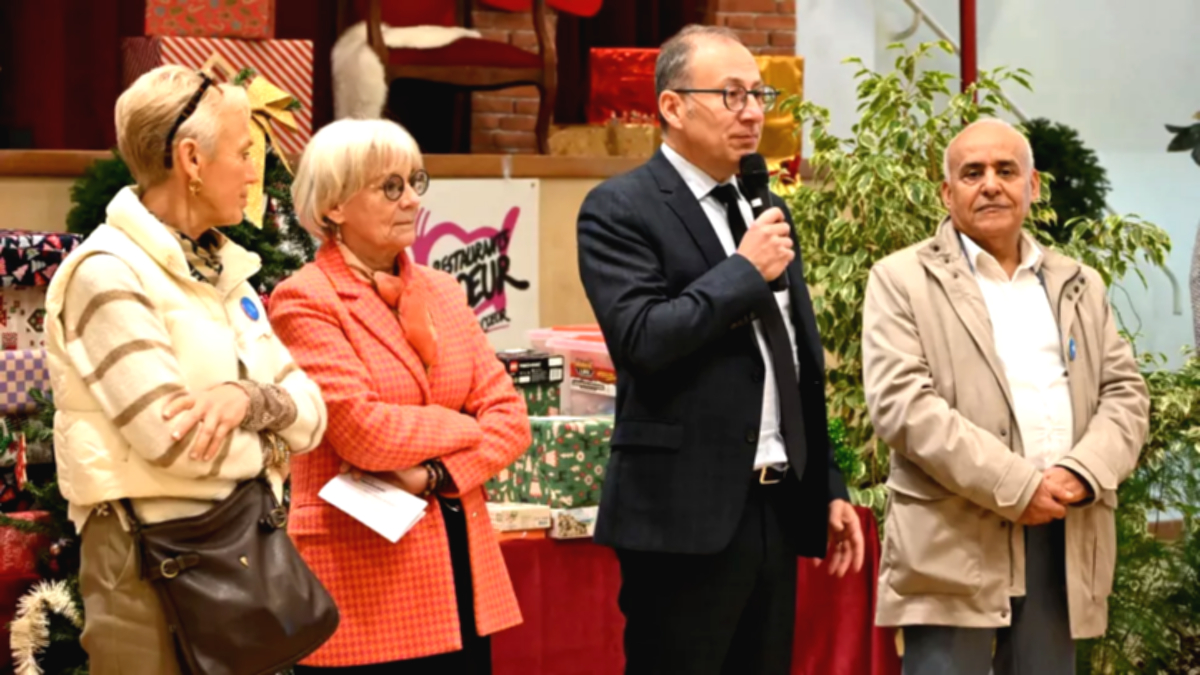 découvrez nos salles des fêtes en tarn-et-garonne, idéales pour vos événements familiaux, professionnels ou associatifs. profitez d'un cadre chaleureux et d'équipements adaptés pour des célébrations inoubliables.