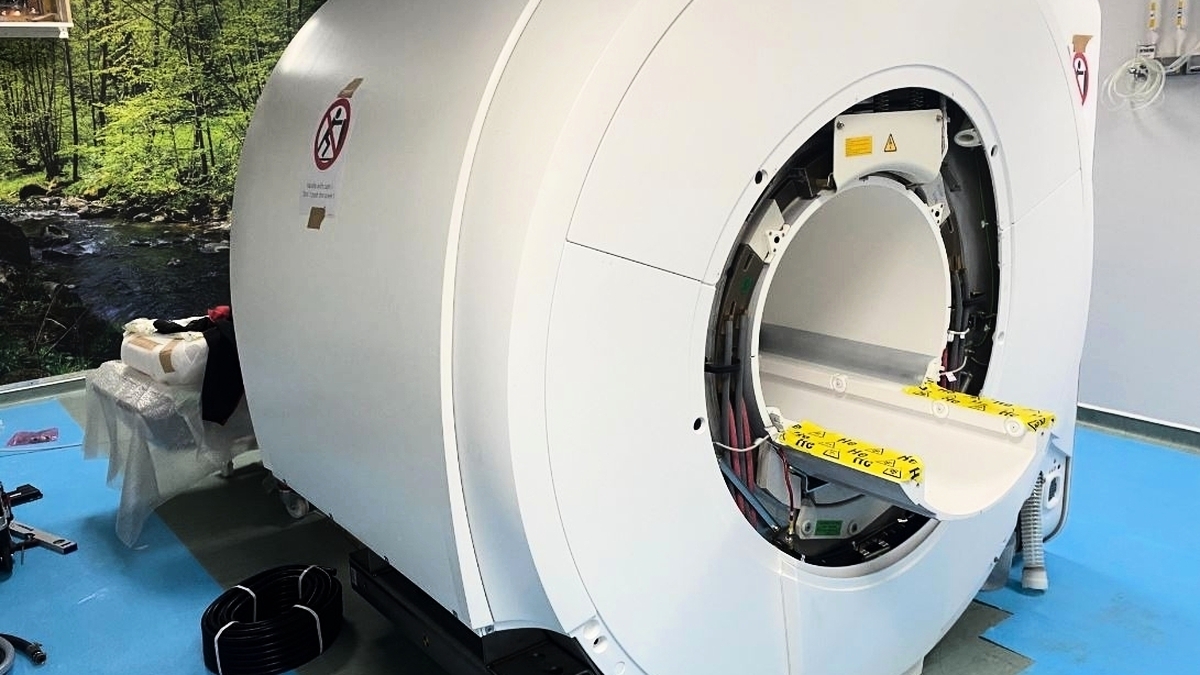 découvrez l'inauguration du nouveau scanner à la polyclinique de carmaux, un équipement de pointe pour améliorer la qualité des soins. rejoignez-nous pour cet événement marquant et explorez les avantages de cette technologie au service de la santé.