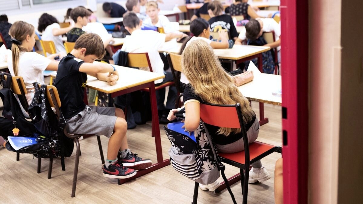 découvrez les détails sur les six fermetures de classes en lozère, un sujet qui soulève des inquiétudes et des réactions parmi les parents et les enseignants. informez-vous sur les raisons de ces décisions et leurs impacts sur l'éducation locale.