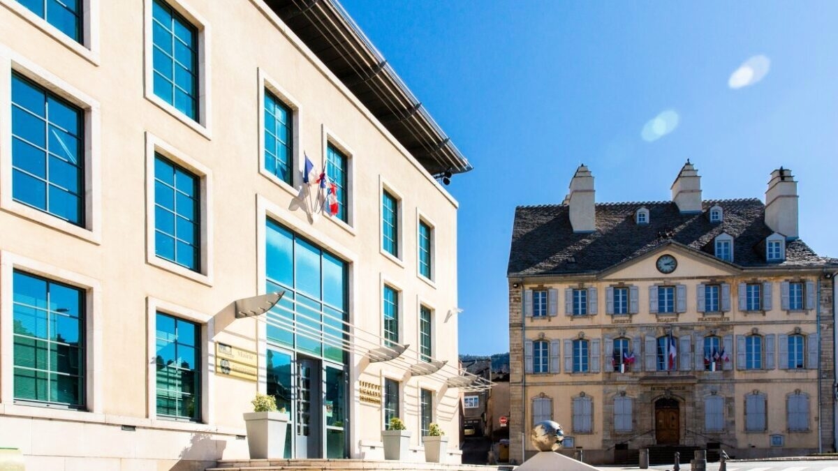 découvrez nos services de rénovation à mende, où nous transformons votre espace de vie avec passion et expertise. que ce soit pour une remise à neuf ou une transformation complète, notre équipe est à votre écoute pour réaliser vos projets en respectant vos envies et votre budget.