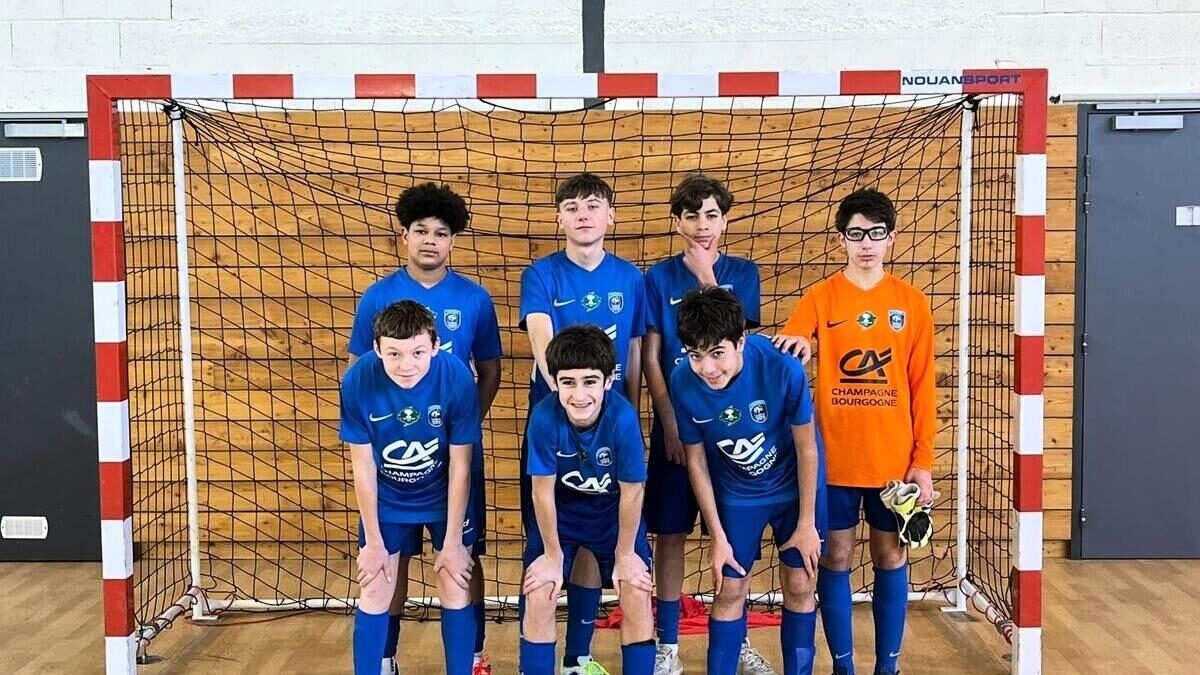 assistez à la finale u15 de futsal, un événement sportif passionnant où les jeunes talents s'affrontent pour le titre. ne manquez pas ce spectacle de rapidité et de technique qui célébrera le meilleur du futsal chez les moins de 15 ans!