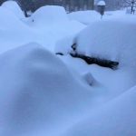 découvrez millau sous la neige, un spectacle féerique où la beauté des paysages enneigés se mêle à l'architecture unique de cette ville emblématique. profitez des activités hivernales, des traditions locales et de la magie des fêtes dans un cadre enchanteur.