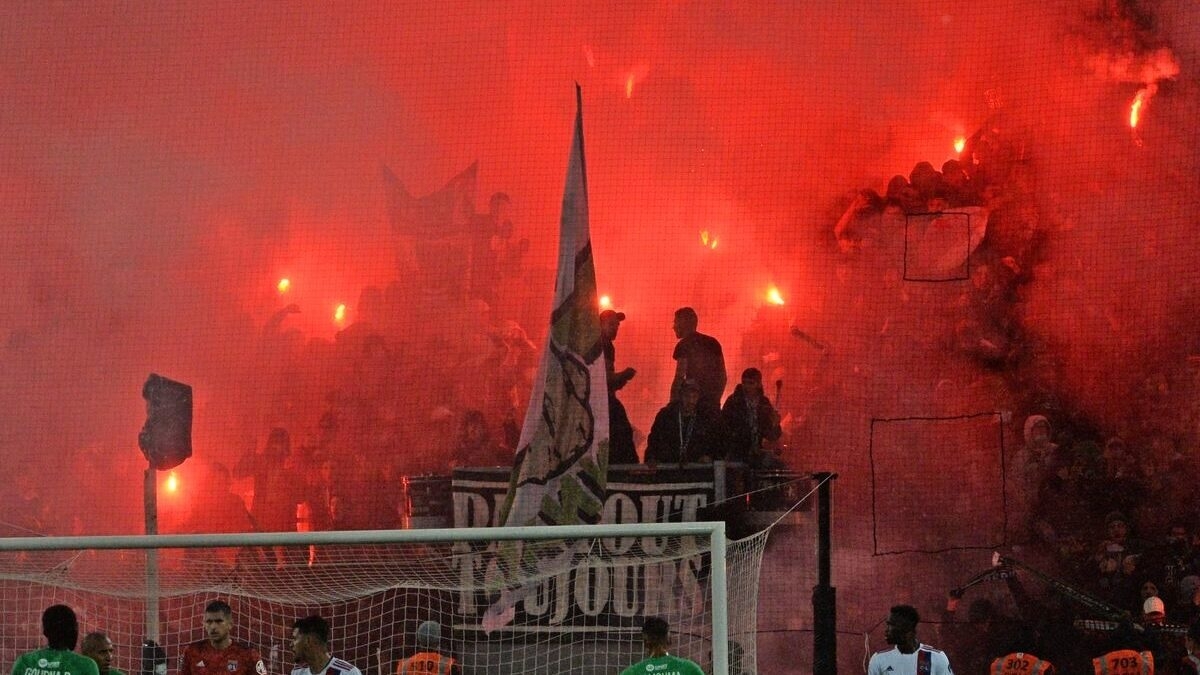 découvrez comment rodez a triomphé lors du dernier derby, consolidant sa position sur le terrain avec une performance impressionnante et une stratégie bien pensée. revivez les moments forts de ce match crucial qui a marqué les esprits des supporters et redéfini la rivalité entre les deux équipes.