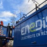 découvrez les détails inquiétants de l'escroquerie des rétroviseurs en lozère. informez-vous sur les méthodes utilisées par les arnaqueurs et apprenez comment protéger votre véhicule des fraudes.