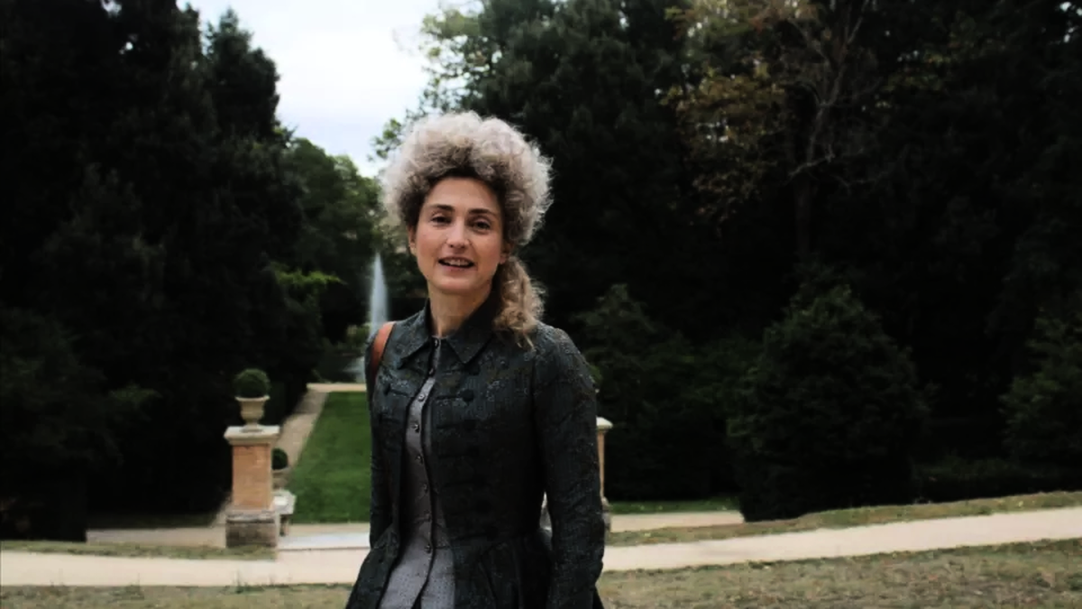 découvrez les coulisses du téléfilm en lozère et devenez figurant ! rejoignez une aventure unique dans un cadre pittoresque, où vous aurez l'occasion de vivre le monde du cinéma de l'intérieur tout en mettant en valeur la beauté de cette région française.