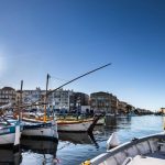 découvrez sète, une ville enchanteresse où la douceur de vivre s'exprime à travers ses paysages pittoresques, sa gastronomie méditerranéenne et ses traditions maritimes. plongez dans ce coin de paradis et laissez-vous séduire par son ambiance relaxante.