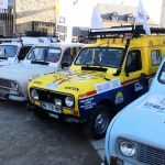 découvrez l'aventure inoubliable du trophy aveyron dans le désert marocain, une expérience unique mêlant compétition, paysages époustouflants et défi sportif au cœur des dunes dorées.