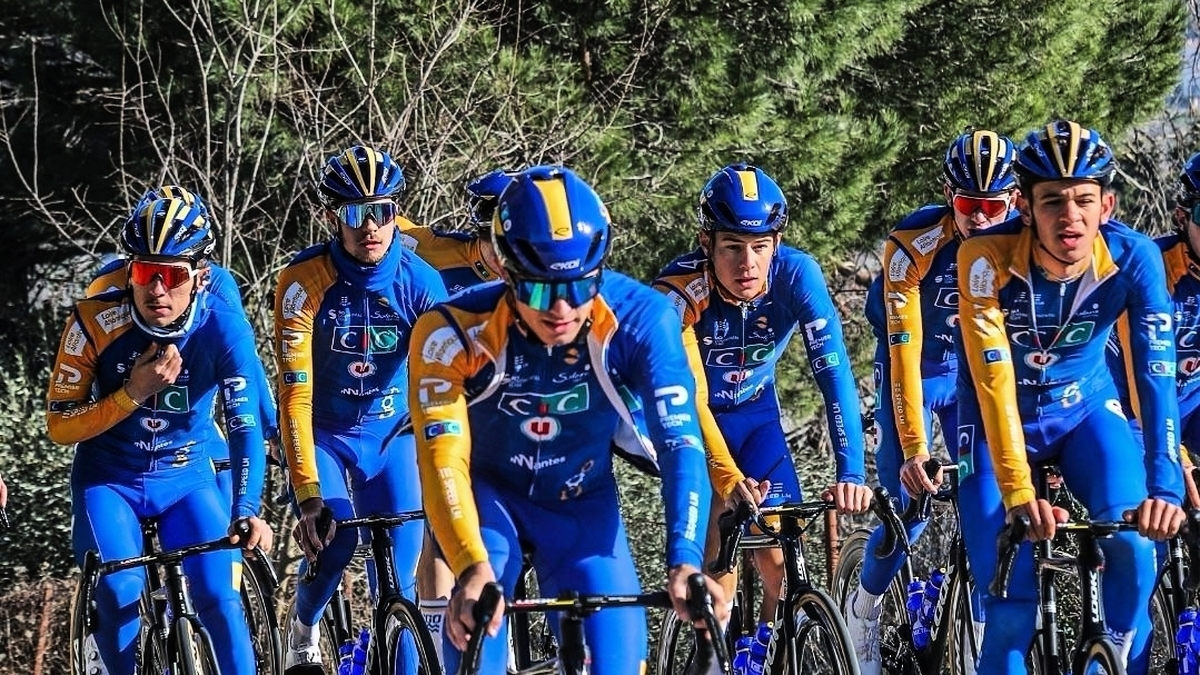 découvrez une aventure cycliste inoubliable à villemur, où des paysages pittoresques et des pistes adaptées vous attendent. que vous soyez cycliste débutant ou confirmé, explorez les beautés de la nature tout en profitant d'une expérience sportive unique. parfait pour les passionnés de vélo et les amoureux de la nature !