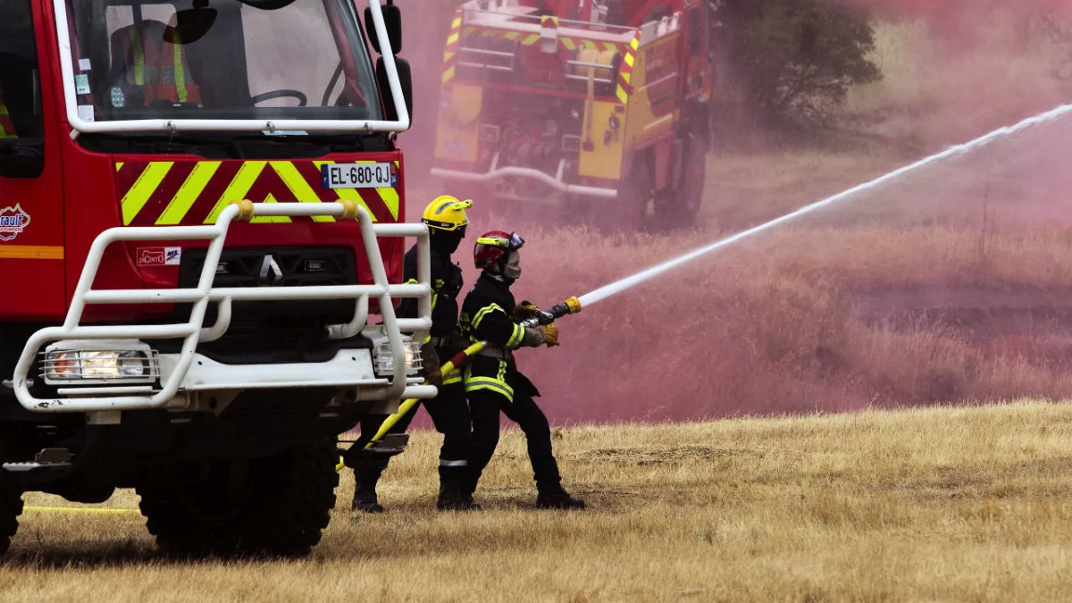découvrez l'affaire de la condamnation d'un pompier dans l'hérault, un événement marquant qui soulève des questions sur la responsabilité et le devoir des agents de sécurité. plongez dans les détails de cette condamnation et ses implications sur le corps des sapeurs-pompiers.