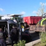 découvrez les enjeux et les réalités des conflits entre agriculteurs en lozère. cette région emblématique, entre traditions agricoles et défis contemporains, offre un aperçu fascinant des tensions qui existent dans le milieu rural.