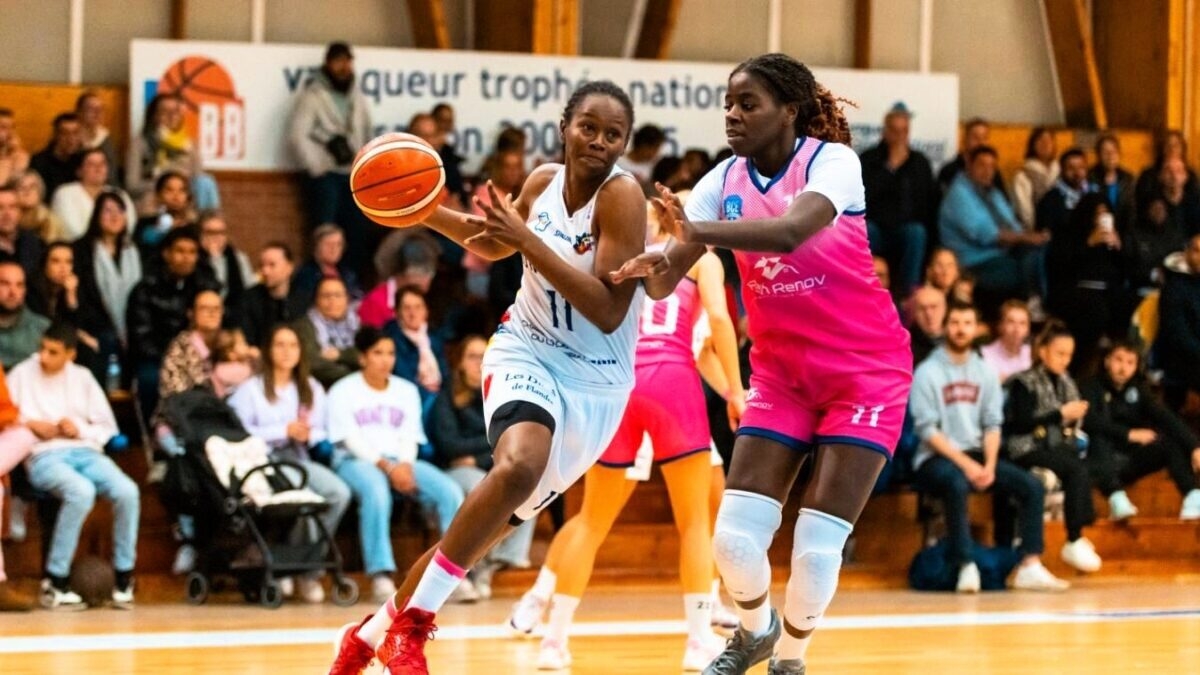 découvrez les raisons de la rétrogradation de dunkerque et son impact sur la ville et ses habitants. analyse des enjeux économiques et sociaux liés à cette décision.