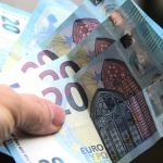 découvrez l'affaire intrigante du faux policier dans le tarn, une histoire captivante mêlant mystère et enquête. plongez dans les détails de cette escroquerie qui a déconcerté les autorités et attisé la curiosité des habitants.