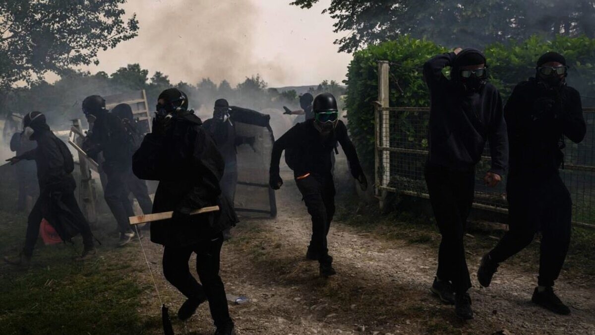 découvrez les dernières informations sur les manifestants de l'a69, un mouvement marquant qui soulève des débats passionnés sur l'aménagement du territoire et l'impact environnemental. rejoignez-nous pour comprendre les enjeux et les motivations derrière cette mobilisation.