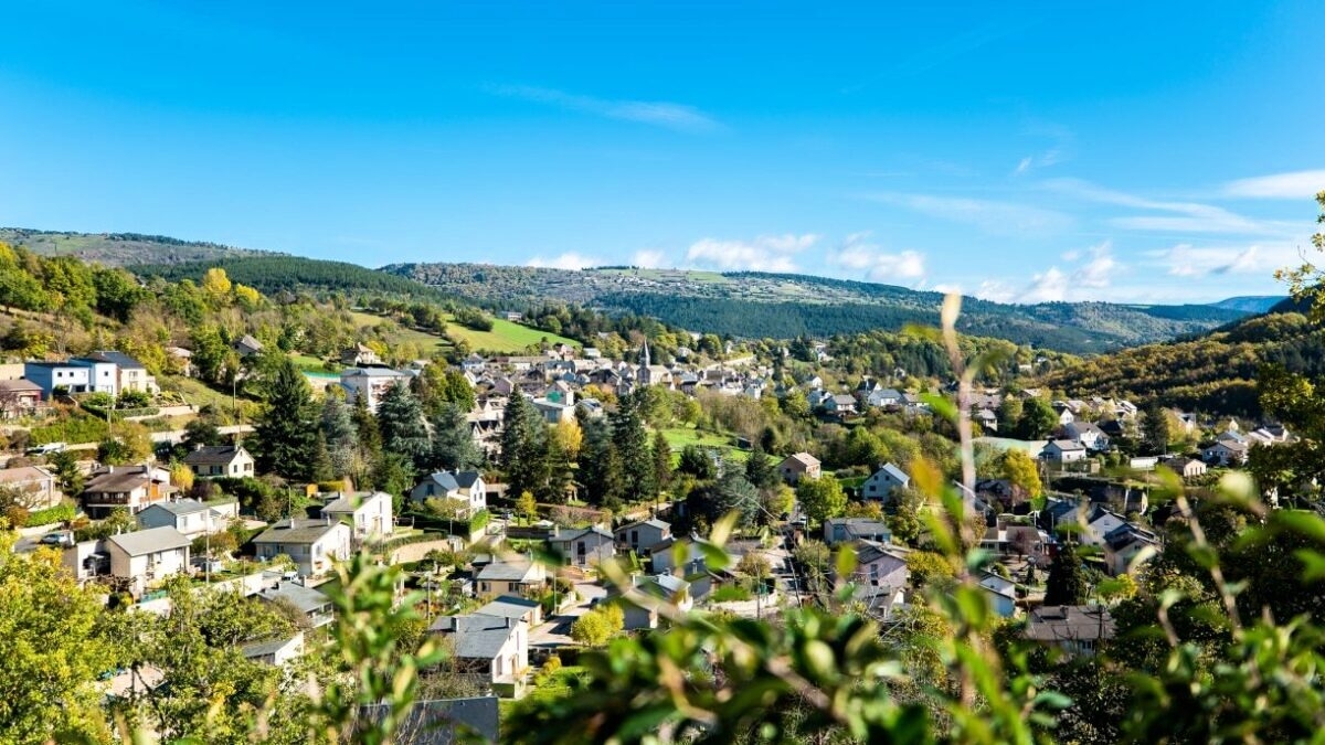 découvrez des ressources, des conseils et des activités pour les parents en lozère. explorez des solutions adaptées aux besoins des familles et engagez-vous dans la parentalité au cœur de la nature.
