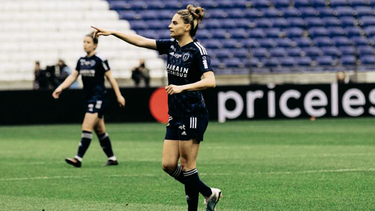 découvrez comment rodez-onet a triomphé dans un match palpitant, marquant une victoire essentielle en fin de rencontre. plongez dans les moments forts de cette performance captivante.