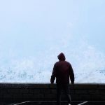 restez informé sur la vigilance orange pour vents violents dans l'hérault. découvrez les conseils de sécurité et les mesures à prendre pour protéger votre famille et vos biens face aux aléas climatiques.