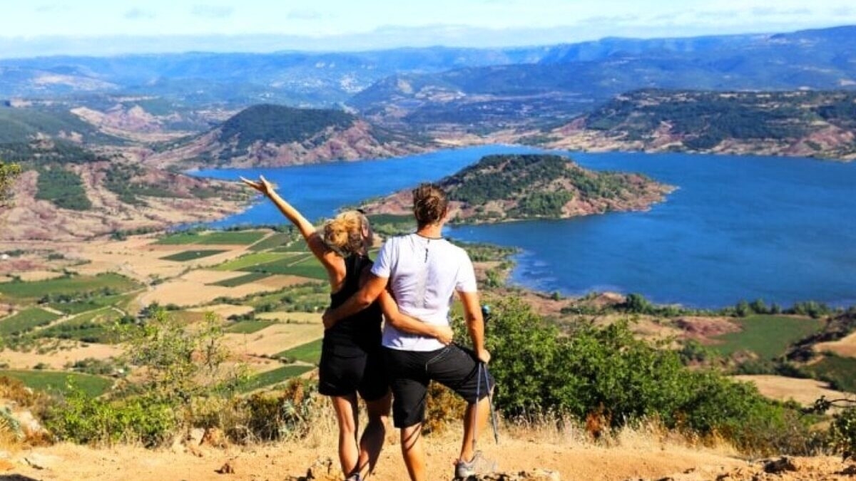 découvrez les meilleures activités à faire dans l'hérault au printemps ! profitez des paysages en fleurs, des événements culturels et des sorties en plein air pour vivre une saison pleine de fraîcheur et de découvertes.