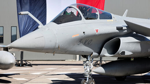 découvrez les dernières avancées dans le domaine de la défense, explorant des technologies innovantes, des stratégies de sécurité et des initiatives internationales qui transforment la manière dont les nations protègent leurs intérêts.