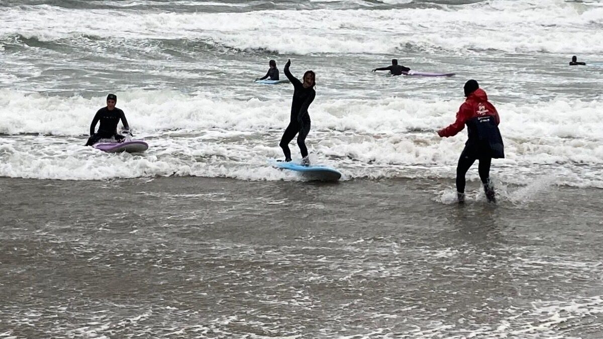 restez informé sur les alertes de vagues dans l'hérault. découvrez les prévisions météorologiques et les recommandations de sécurité pour profiter de la mer en toute sérénité.