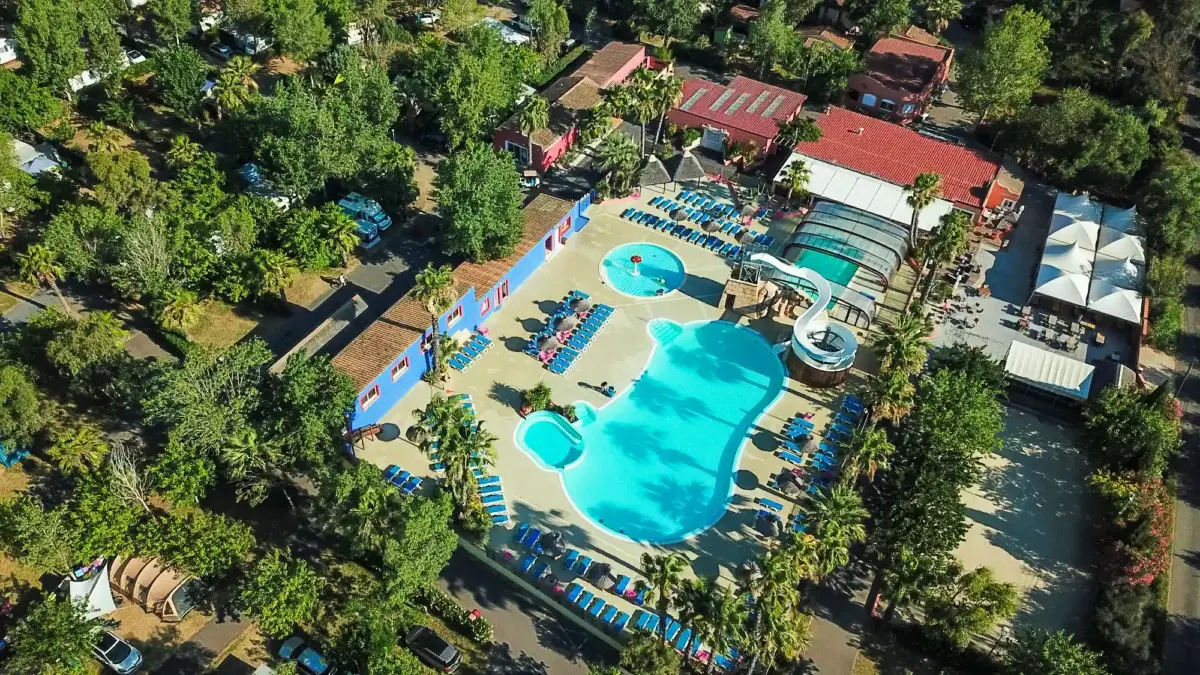 découvrez les campings complets pour des vacances inoubliables en hérault durant les fêtes de pâques. profitez d'activités familiales, de paysages magnifiques et d'un cadre idyllique pour créer des souvenirs mémorables.