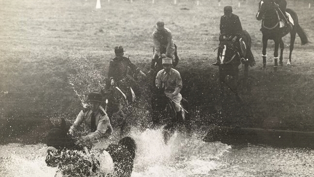 découvrez la cavalerie au sommet du badminton, un événement exceptionnel mettant en avant les performances sportives et le plaisir de jouer. rejoignez-nous pour une expérience unique mêlant compétition et passion pour le badminton.