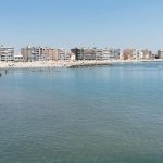 découvrez fera mer à palavas, votre destination incontournable pour savourer des fruits de mer frais et locaux. profitez d'une expérience culinaire unique au bord de la mer, avec des plats préparés à partir des meilleures ressources maritimes. que vous souhaitiez un déjeuner décontracté ou un dîner raffiné, fera mer saura séduire vos papilles et vous offrir un moment inoubliable.