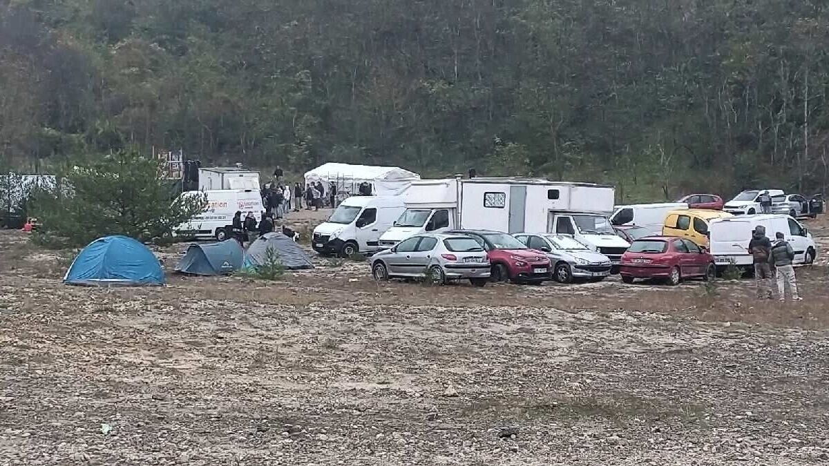 découvrez les raisons des fêtes rave interdites jusqu'au 30 avril et les impacts sur la scène musicale. informez-vous sur les nouvelles régulations et préparez-vous à la réouverture des événements festifs après cette date.