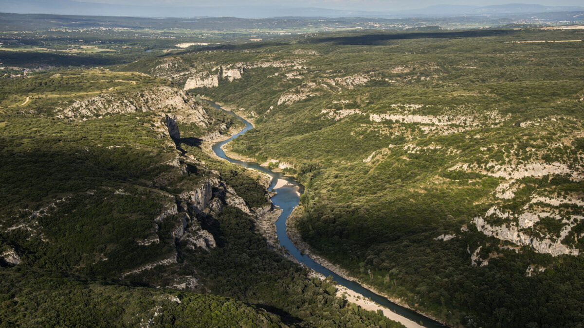 découvrez le gardon d'alès, un trésor naturel unique où la beauté des paysages et la richesse de la faune se rencontrent. parfait pour les amoureux de la nature, cet endroit offre des activités de plein air et des moments de détente inoubliables.