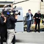 découvrez l'impact de l'émission 'cauchemar en cuisine' à albi, où des restaurateurs en difficulté reçoivent l'aide de philippe etchebest pour redresser leur établissement. plongez dans les témoignages des propriétaires, les transformations effectuées et les retombées sur la scène gastronomique locale.