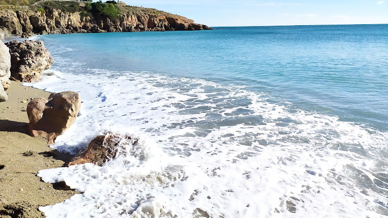 découvrez l'excitation du jumping à la plage de sète ! profitez d'une expérience unique de sensations fortes au bord de l'eau, avec des activités pour tous les niveaux. plongez dans l'aventure et vivez des moments inoubliables sous le soleil méditerranéen.