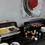 découvrez le petit déjeuner d'olivier en lozère, une expérience gustative unique alliant produits locaux et recettes traditionnelles. savourez des mets faits maison dans un cadre authentique et chaleureux.