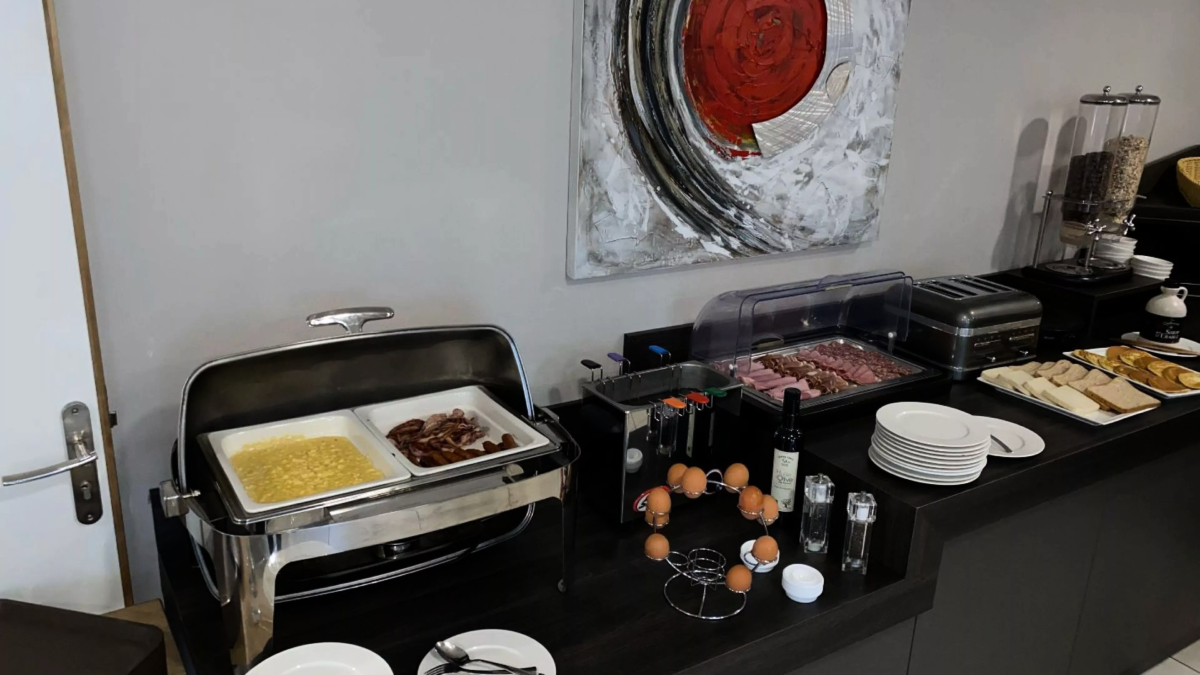 découvrez le petit déjeuner d'olivier en lozère, une expérience gustative unique alliant produits locaux et recettes traditionnelles. savourez des mets faits maison dans un cadre authentique et chaleureux.