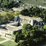 découvrez le pilier oublié de l'abbaye de l'hérault, un trésor caché qui raconte l'histoire fascinante de ce site historique. plongez dans l'architecture et la culture de cette abbaye méconnue, entre nature préservée et patrimoine riche.