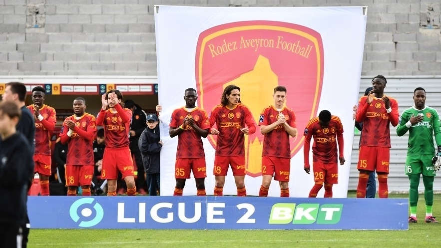 découvrez notre analyse du match nul du raf survie, avec les moments clés, les performances des joueurs et les perspectives pour les prochains matchs. plongez dans l'univers du football avec nos insights détaillés.