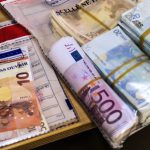 découvrez les détails captivants du démantèlement d'un vaste réseau de drogue, une opération qui met en lumière les efforts de la police pour lutter contre le trafic de stupéfiants et protéger la société.