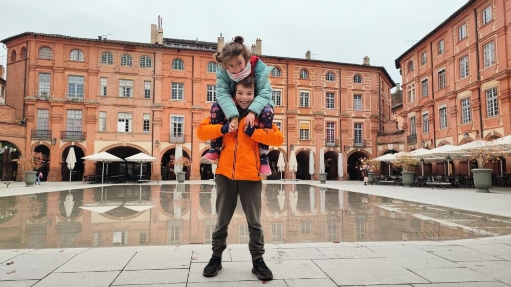 découvrez le tarn-et-garonne, un département français riche en paysages naturels, histoire et gastronomie. explorez ses charmants villages, ses rivières paisibles et ses spécialités locales. une destination idéale pour les amoureux de la nature et des découvertes authentiques.