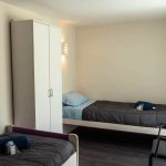 découvrez des vacances sereines en aveyron, au cœur de la nature préservée. profitez de paysages époustouflants, d'activités en plein air et d'une gastronomie authentique pour un séjour inoubliable.