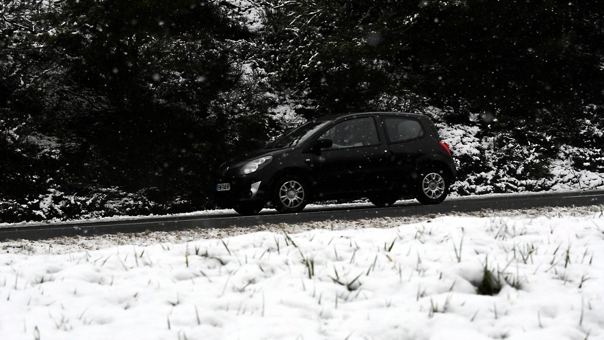 découvrez les conseils de vigilance sur les routes de l'aveyron. restez informé des conditions de circulation, des alertes météo et des recommandations de sécurité pour un voyage serein dans cette belle région.