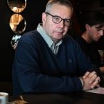 découvrez l'incroyable histoire d'une retraitée du tarn dont l'adn a révélé des secrets inattendus. une enquête fascinante sur l'identité et les origines, plongeant au cœur d'une vie marquée par des événements dramatiques.